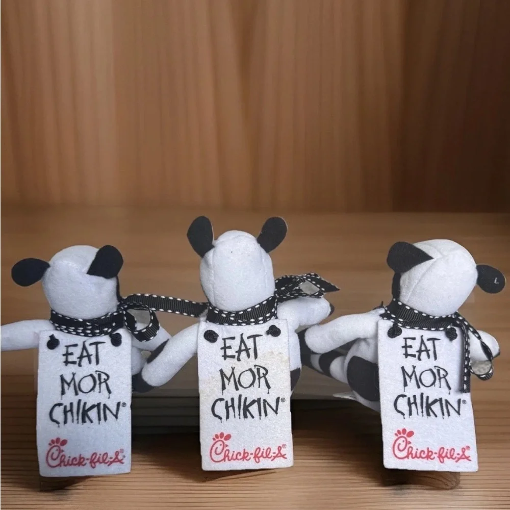 Lot Of 3 CHICK FIL A Plush Cows 6